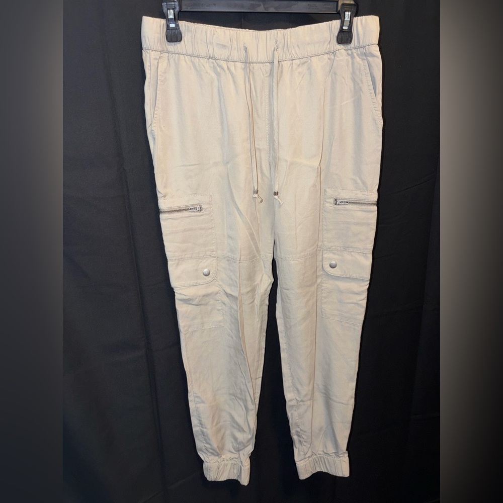 Banana republic women’s cargo pants gray